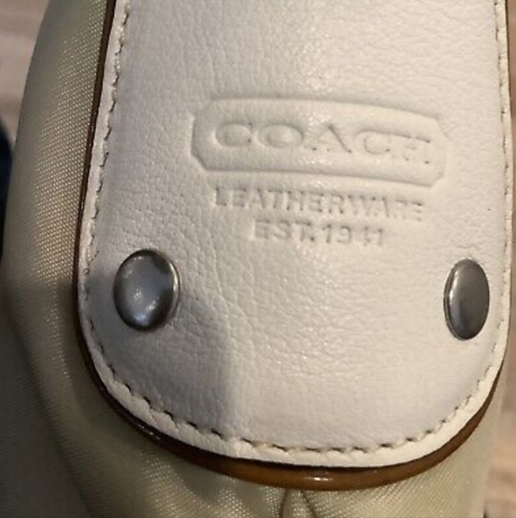 Vintage / Rare Coach Nylon Beige Handbag White Leather Handle Shoulder Bag - Picture 12 of 14